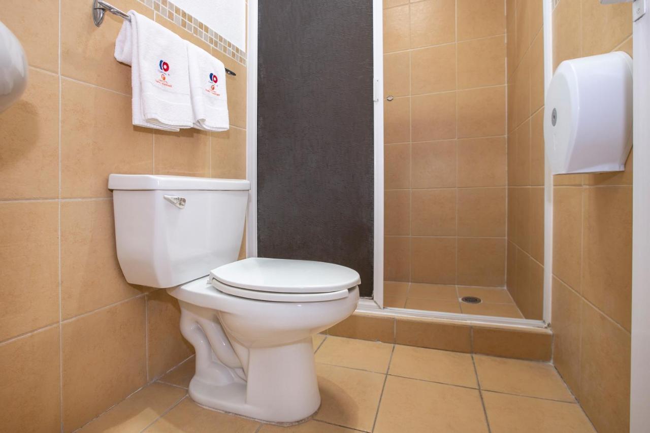 Hotel Euro Confort,Pachuca المظهر الخارجي الصورة