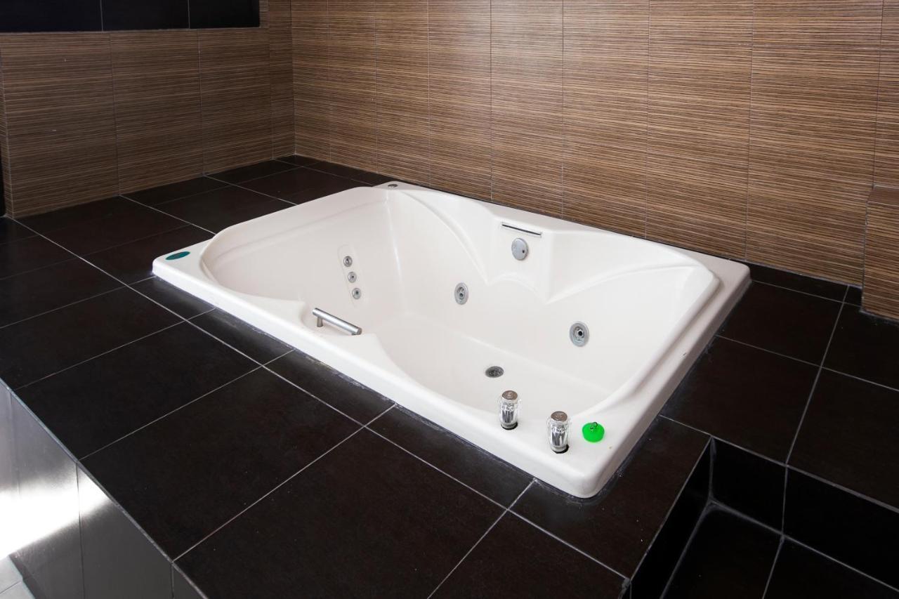 Hotel Euro Confort,Pachuca المظهر الخارجي الصورة